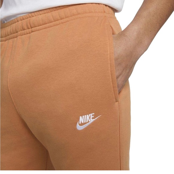 Nike Men's NSW Club Jogger taper leg - Picture 3 of 4